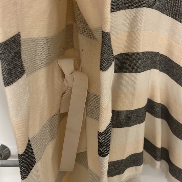 Solid & Striped Beach Cape/Poncho NWT - Picture 8 of 8